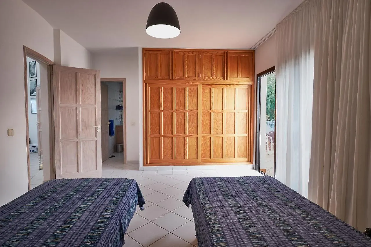 Villa Paradise Beach Giniginámar