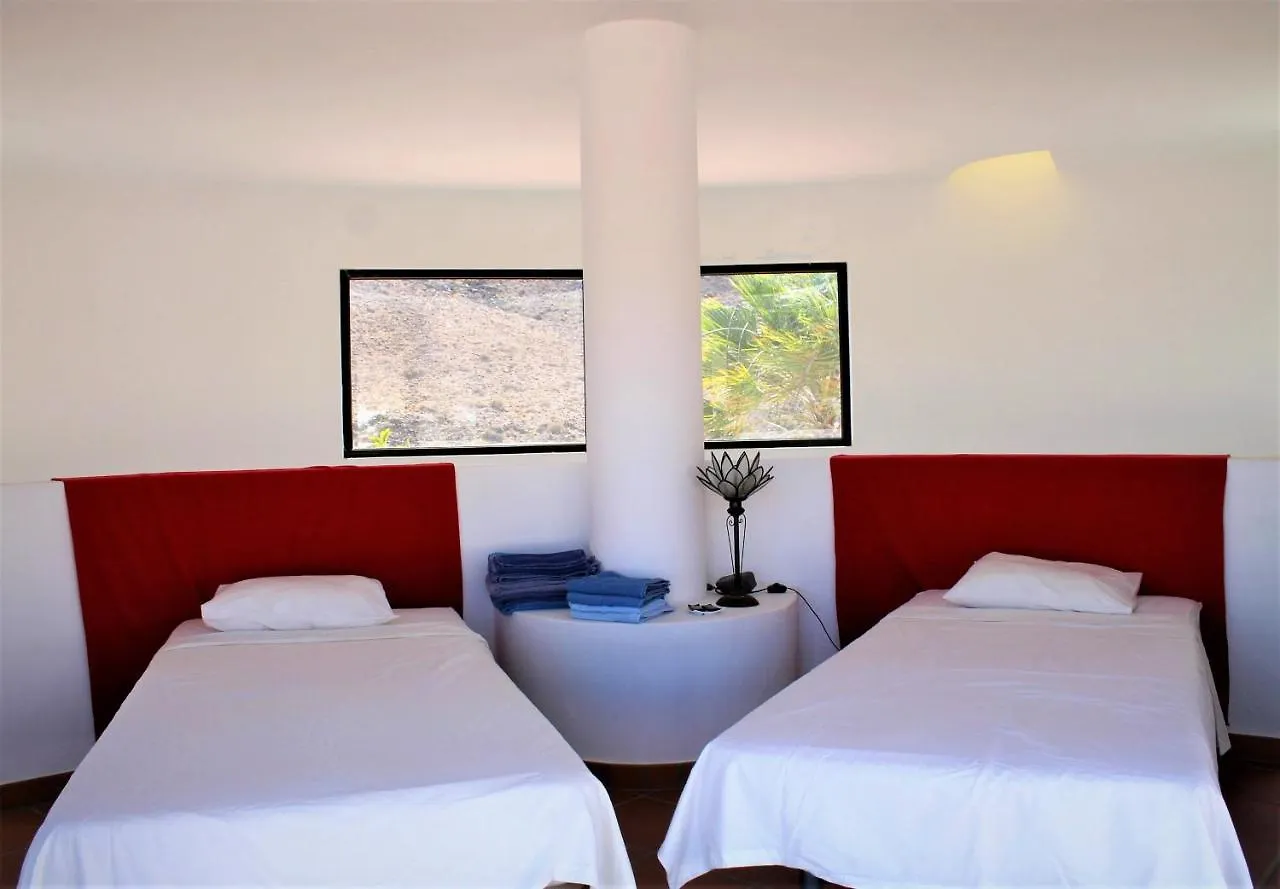 Villa Paradise Beach Giniginamar 0*,