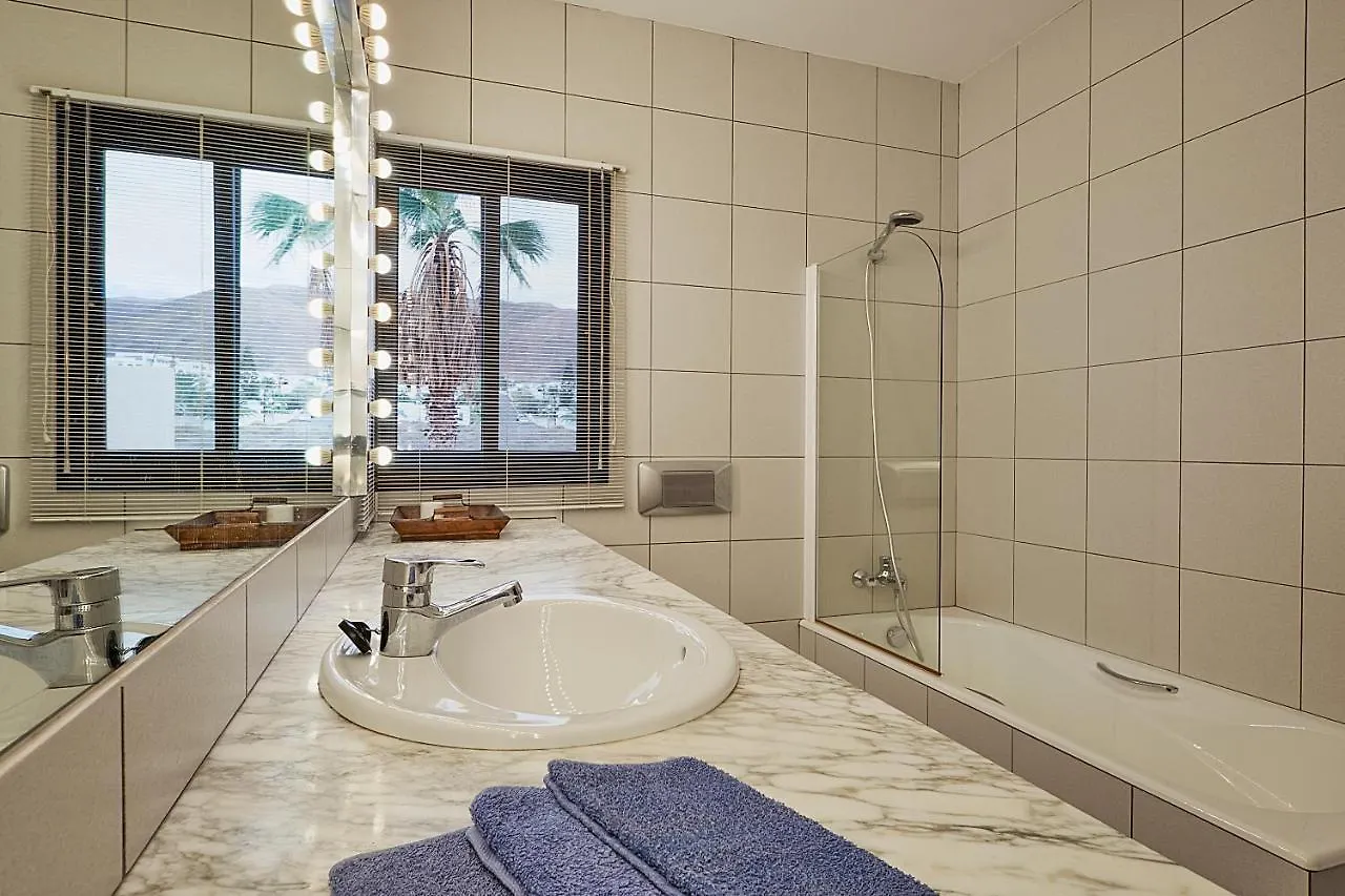 Villa Paradise Beach Giniginamar